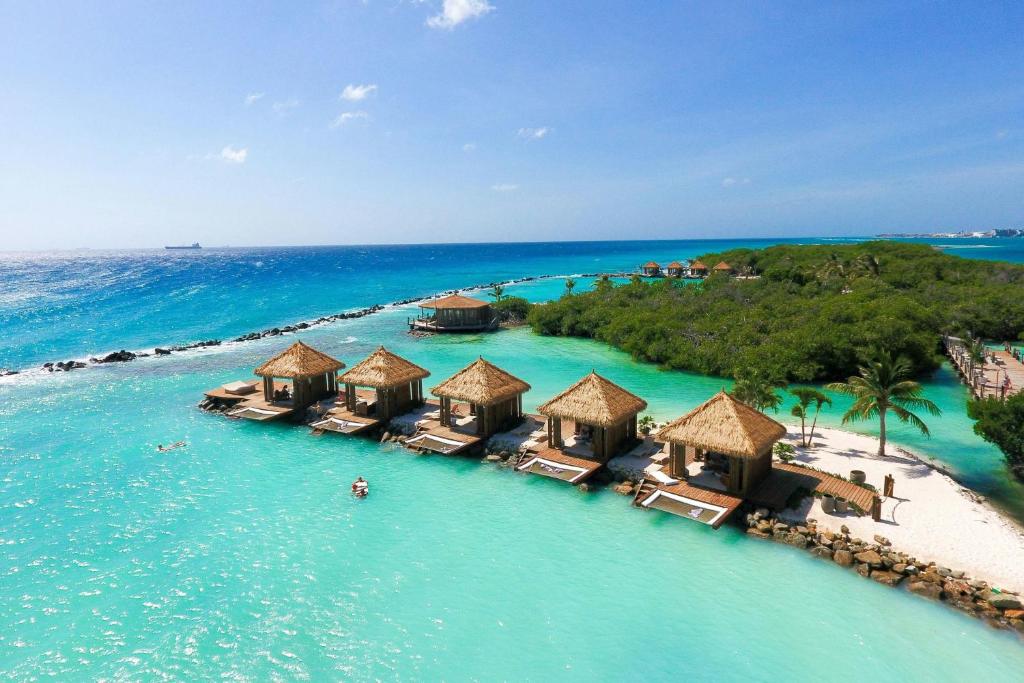Renaissance e Baby Beach
